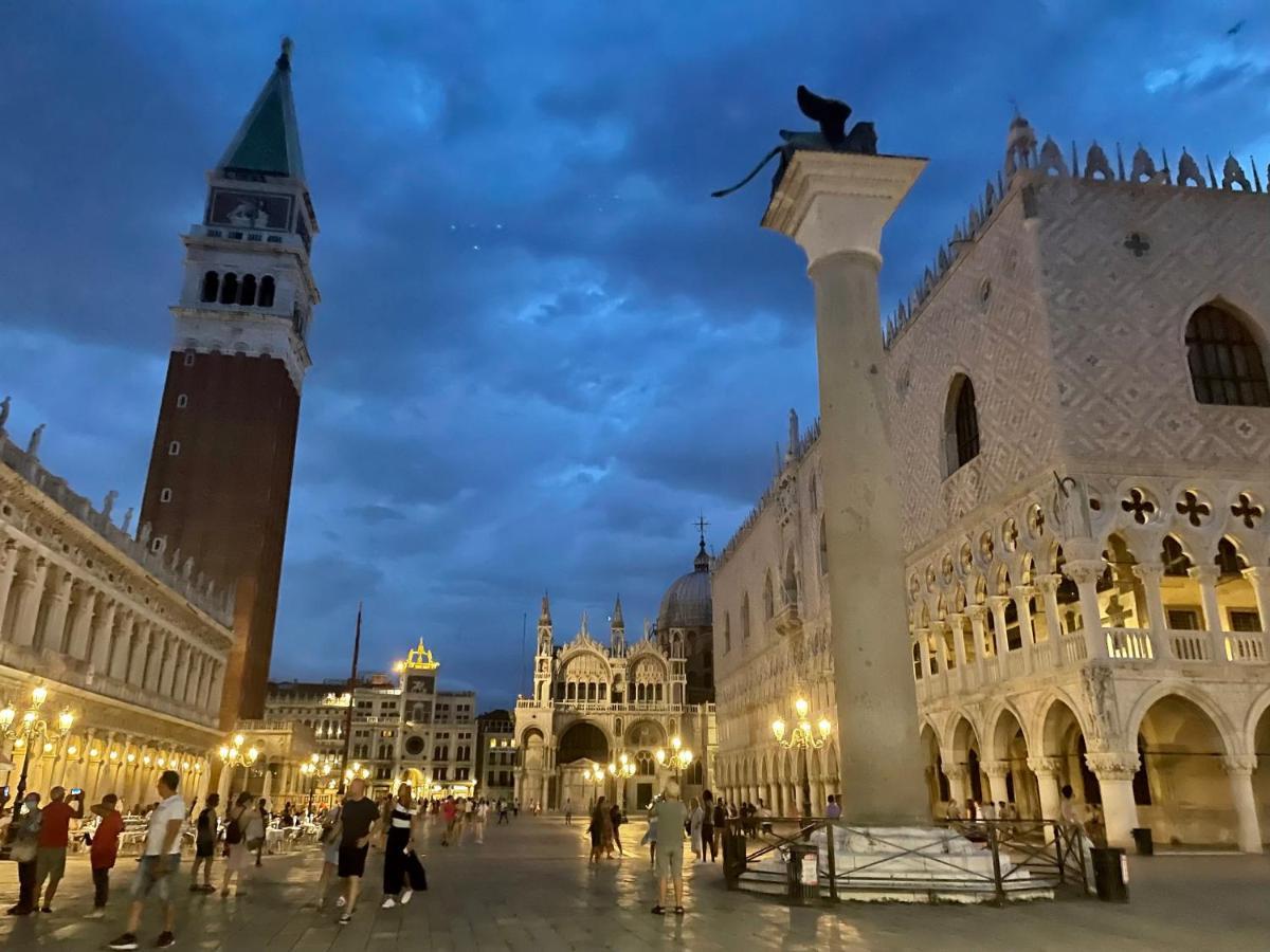 Vittoria Serene Home - Heart Of Venice Exterior photo
